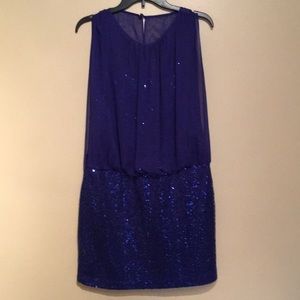 Adrianna Papell sleeveless sequin party dress